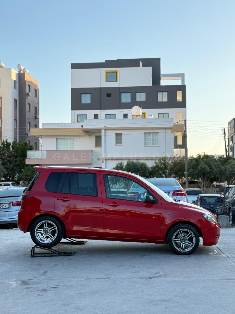 Mazda Demio 2004 Satılık İkinci El - Thumbnail 4
