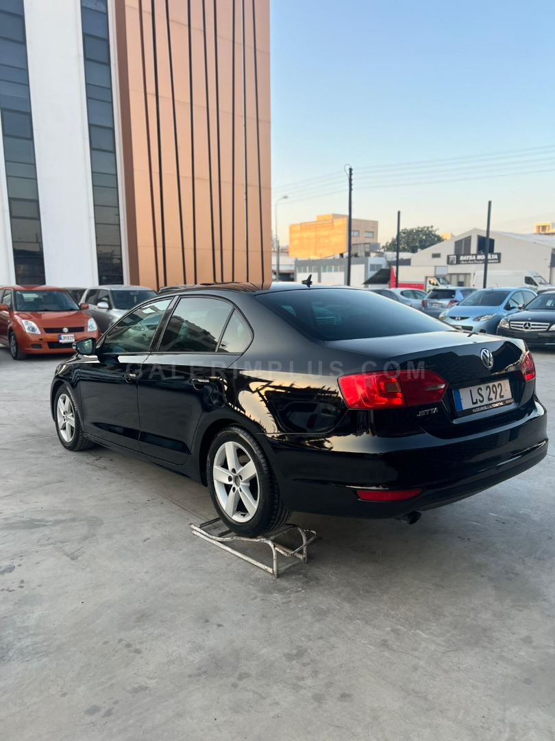 Volkswagen Jetta 2012 Satılık İkinci El - Thumbnail 4