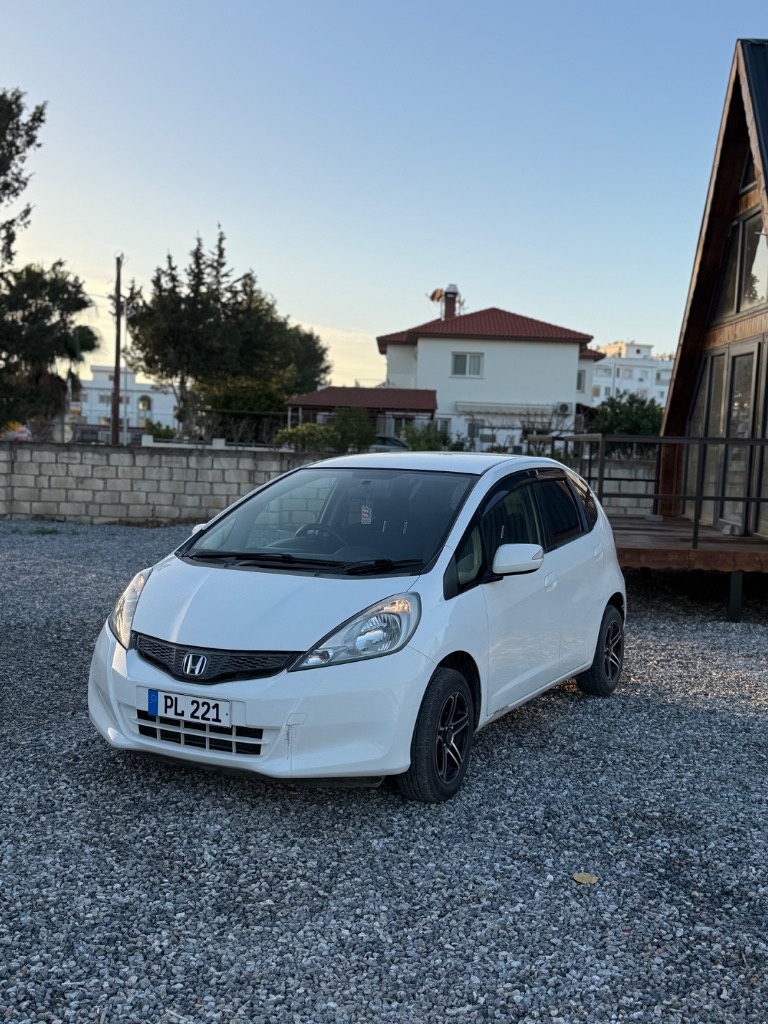 Honda Fit 2013 Satılık İkinci El - Thumbnail 4