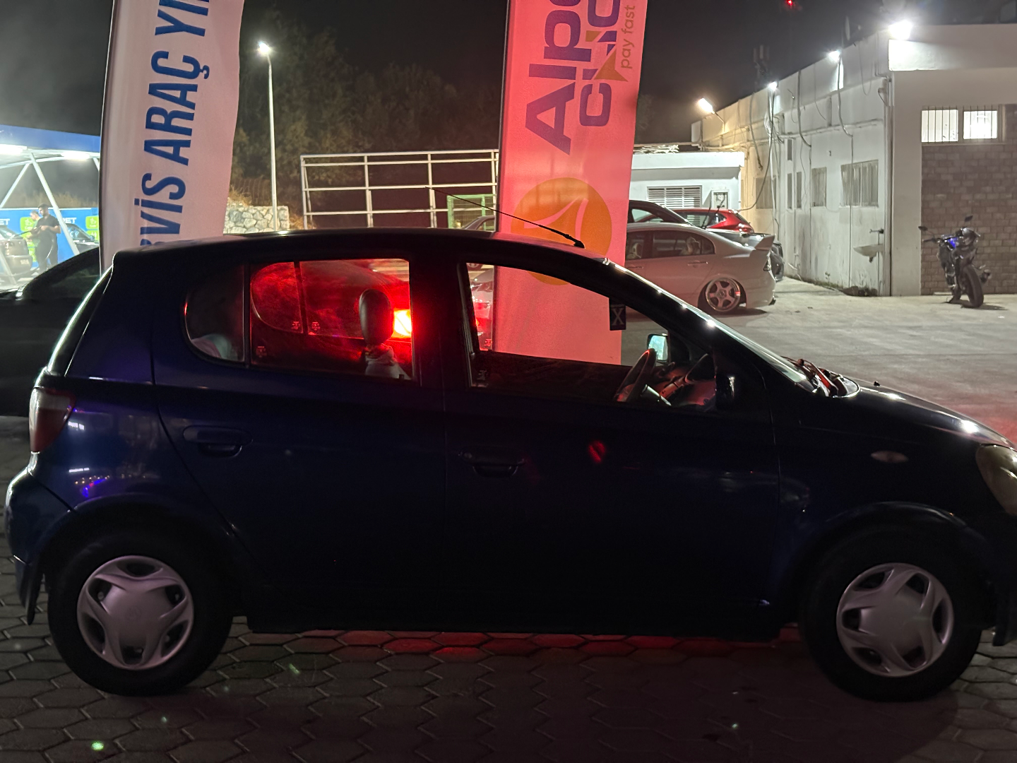 Toyota Vitz 2001 Satılık İkinci El - Thumbnail 4