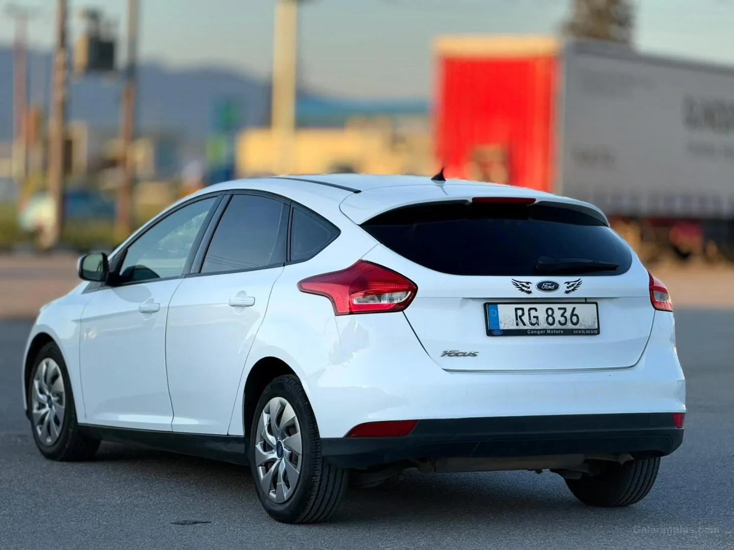 Ford Focus 2017 Satılık İkinci El - Thumbnail 4
