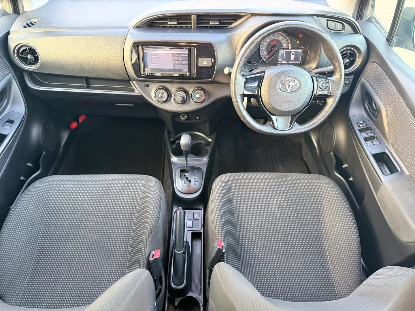 Toyota Vitz 2019 Satılık İkinci El - Thumbnail 8