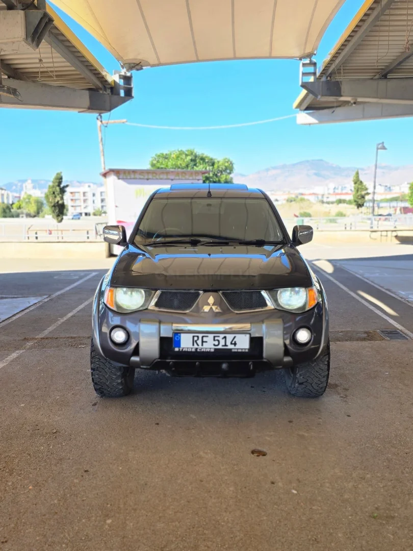 Mitsubishi L 200 2009 Satılık İkinci El - Thumbnail 2