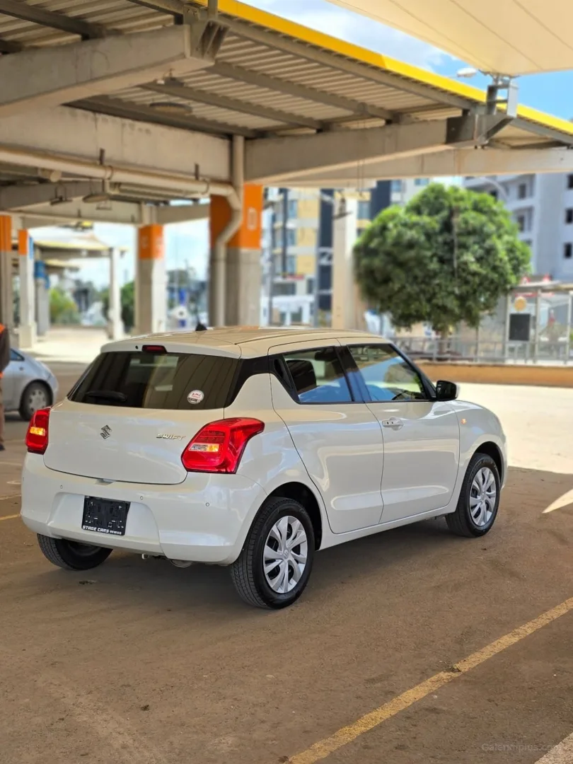 Suzuki Swift 2023 Satılık İkinci El - Thumbnail 4