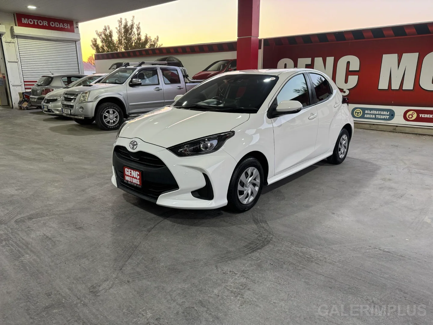Toyota Yaris 2021 Satılık İkinci El - Thumbnail 2