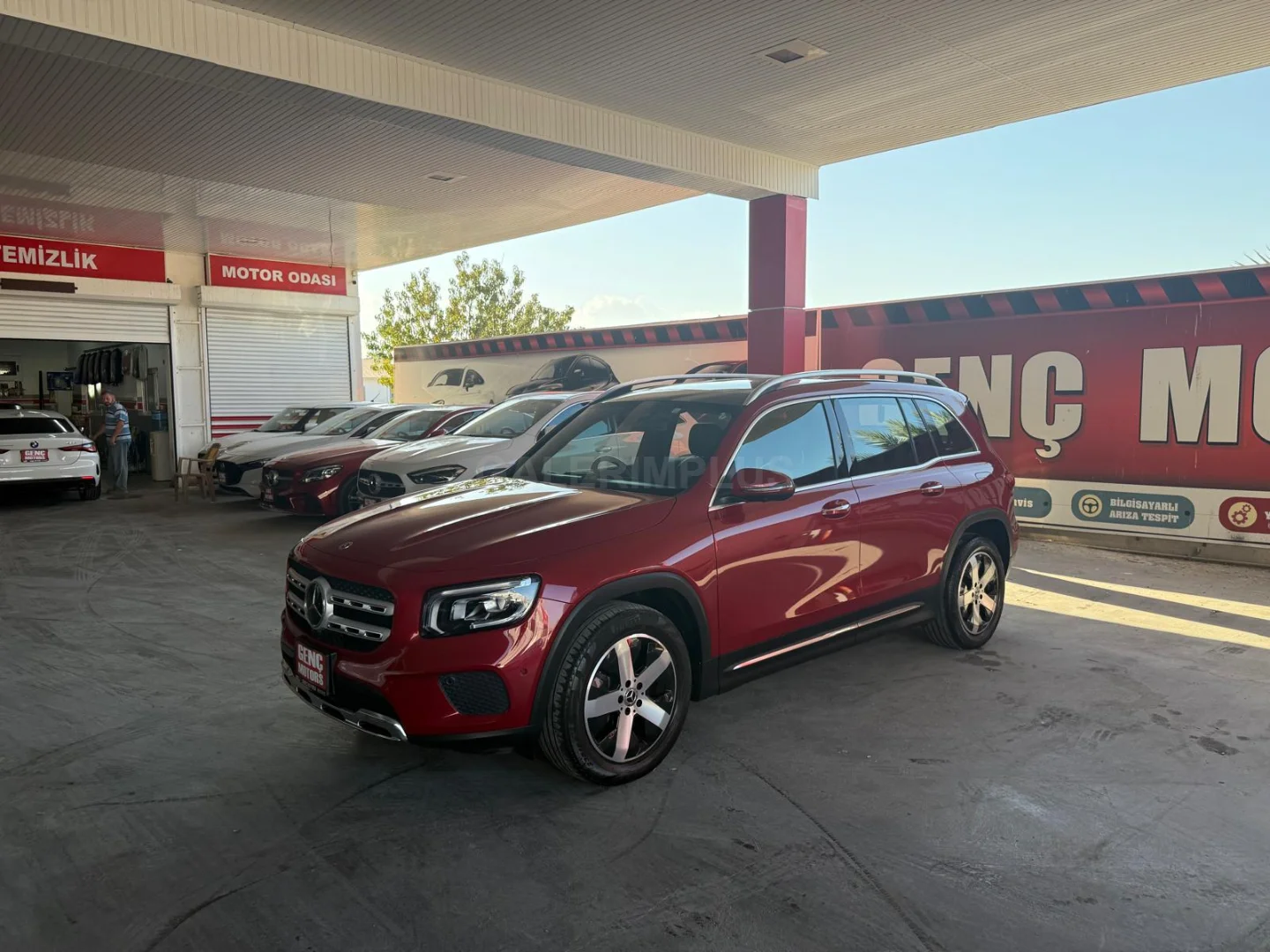 Mercedes - Benz GLB 2023 Satılık İkinci El - Thumbnail 2