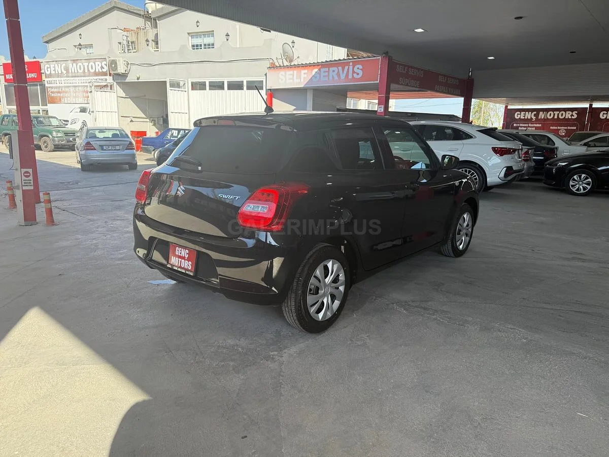 Suzuki Swift 2023 Satılık İkinci El - Thumbnail 4