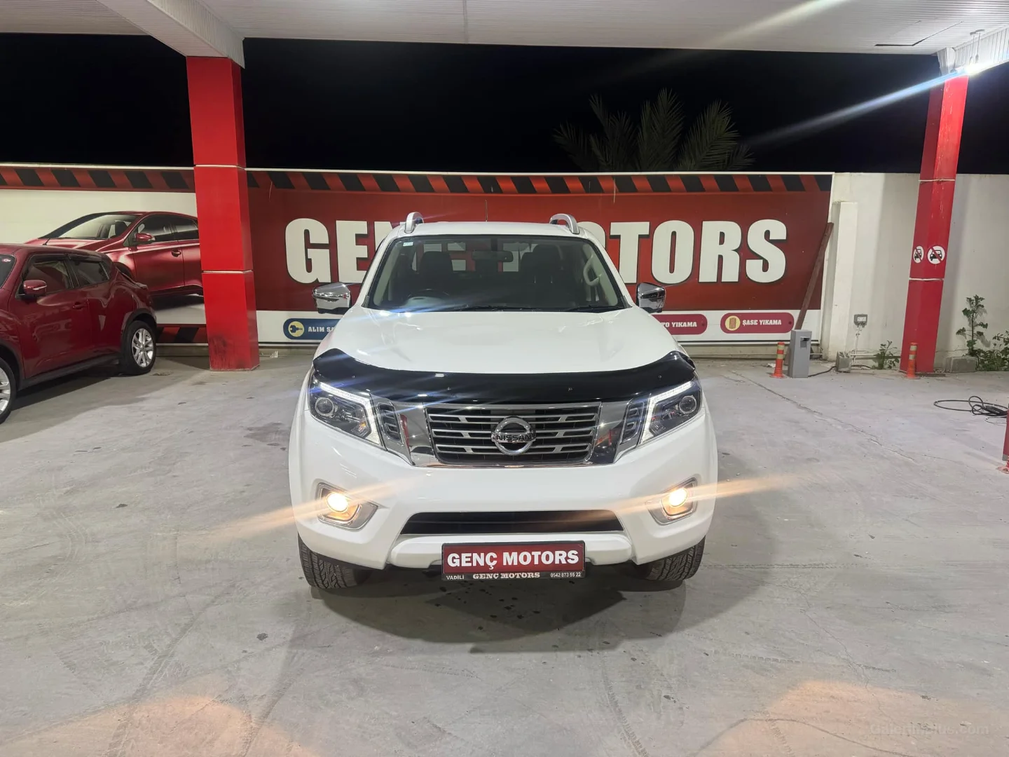 Nissan Navara 2020 Satılık İkinci El - Thumbnail 3