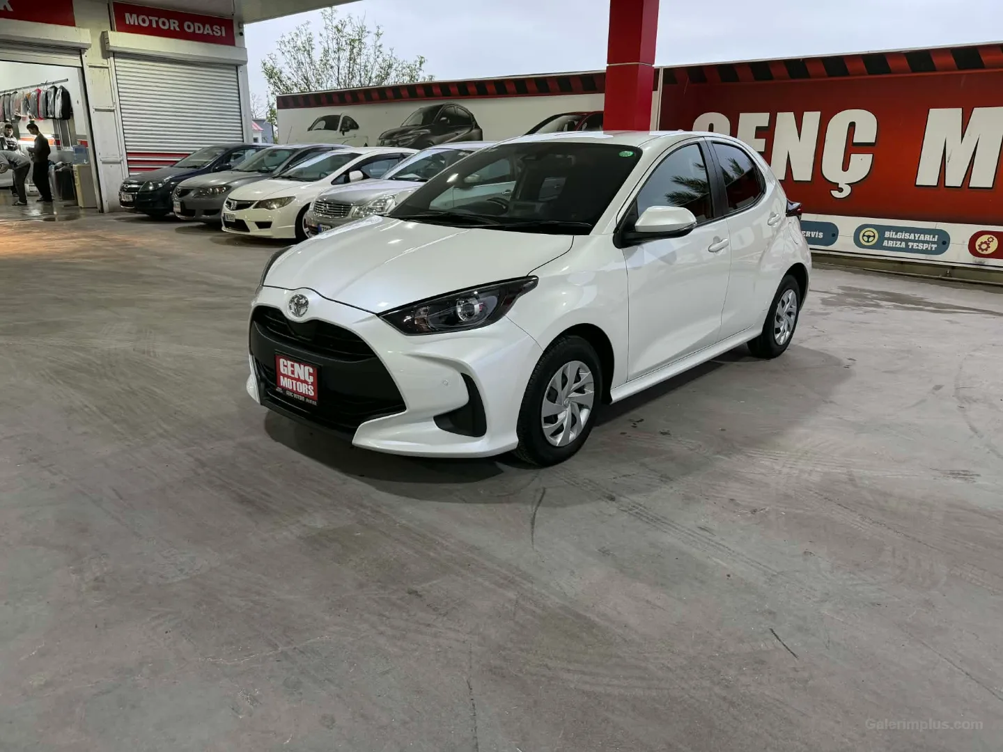 Toyota Yaris 2024 Satılık İkinci El - Thumbnail 3