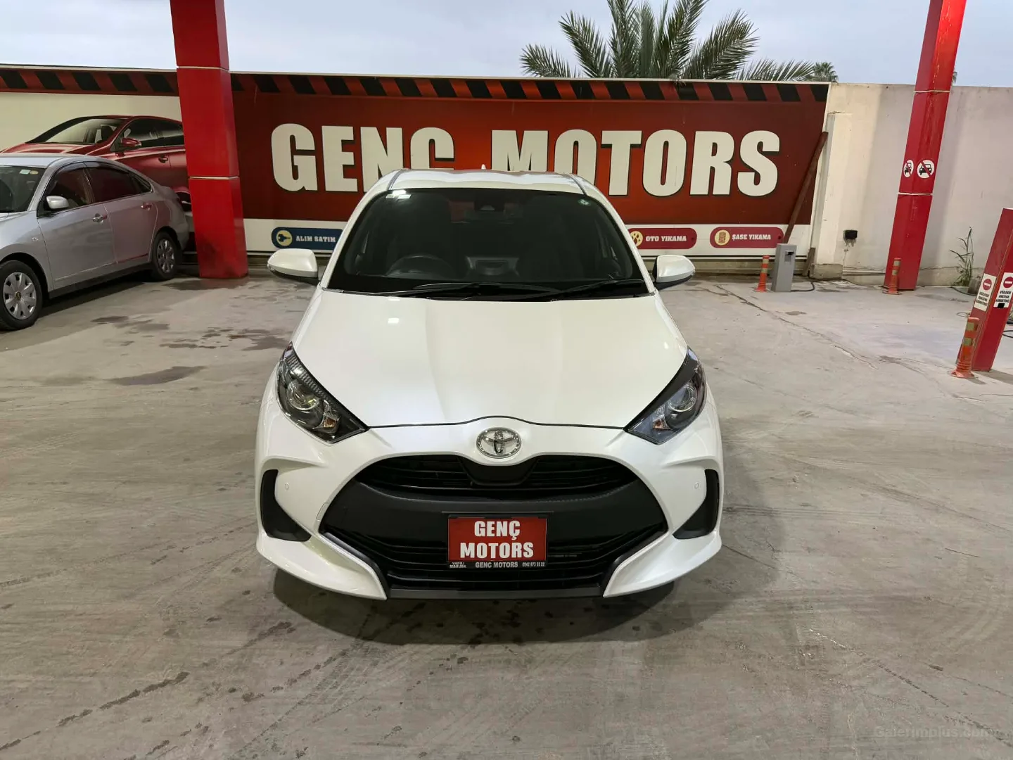 Toyota Yaris 2024 Satılık İkinci El - Thumbnail 2