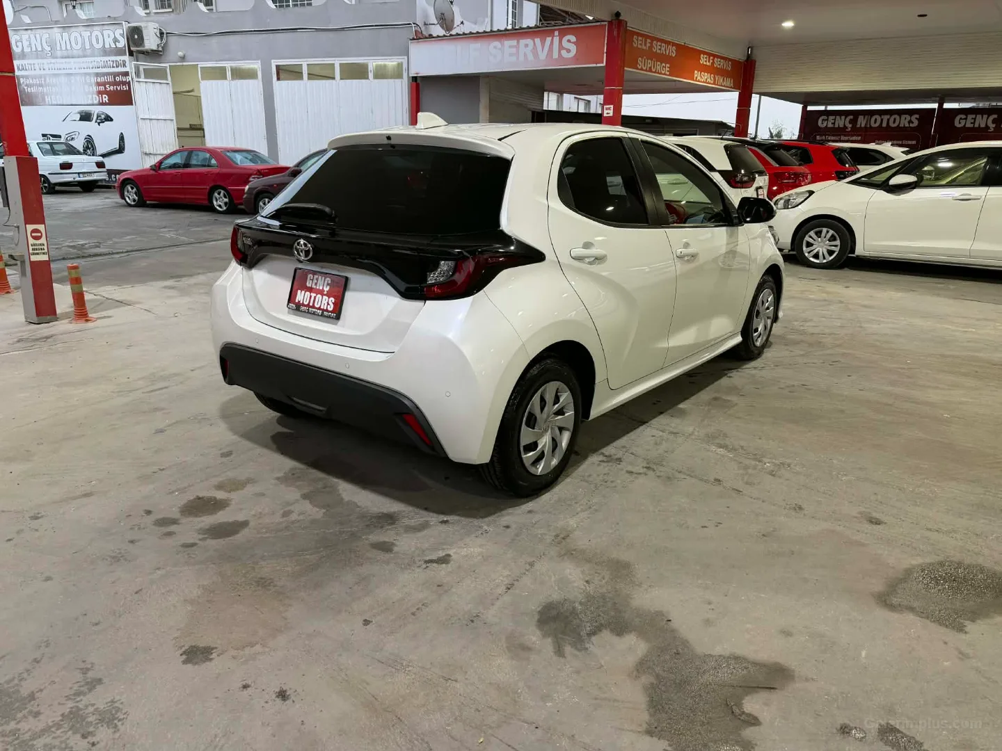 Toyota Yaris 2024 Satılık İkinci El - Thumbnail 6