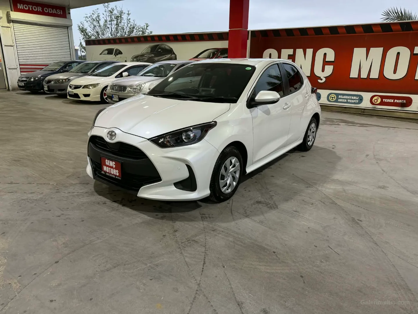 Toyota Yaris 2024 Satılık İkinci El - Thumbnail 3