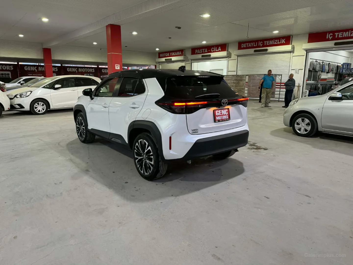 Toyota Yaris Cross 2024 Satılık İkinci El - Thumbnail 2