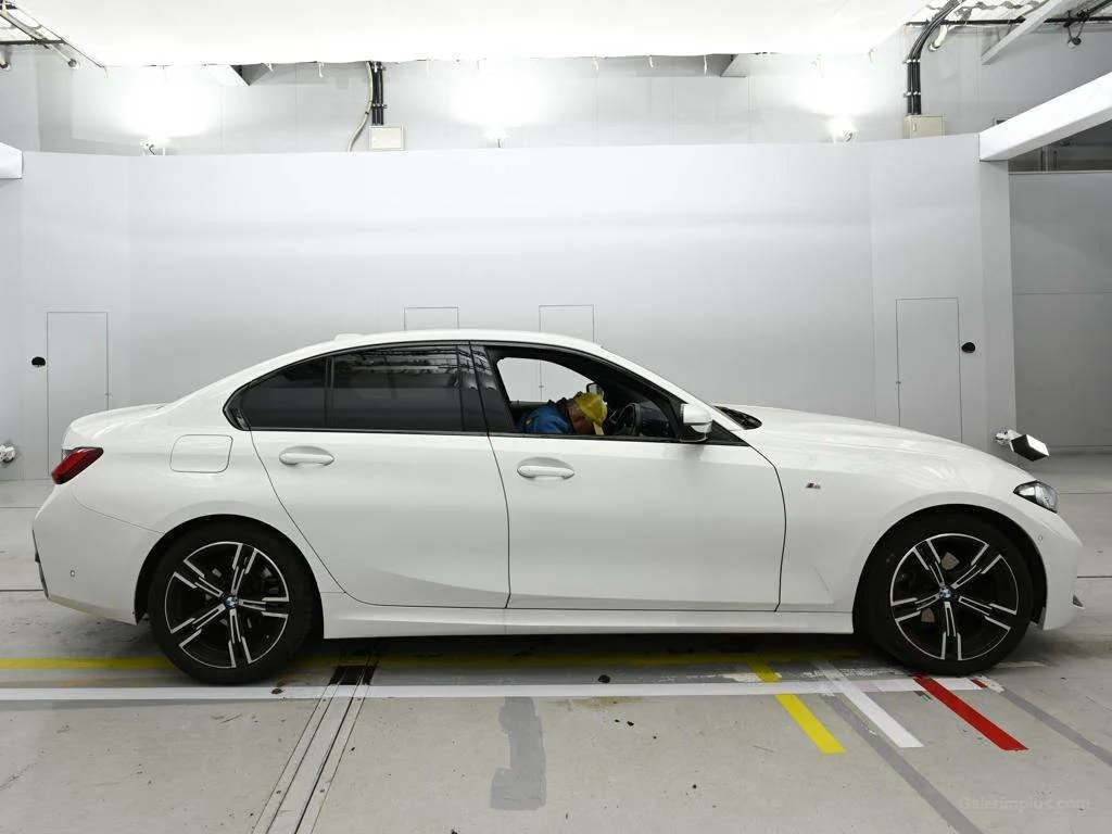 BMW 3 Serisi 2024 Satılık İkinci El - Thumbnail 5