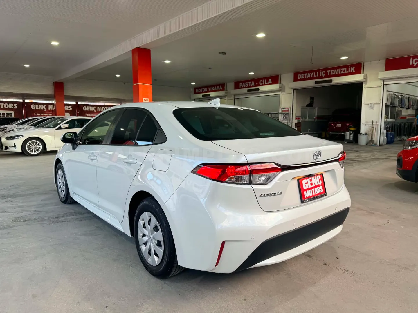 Toyota Corolla 2023 Satılık İkinci El - Thumbnail 3