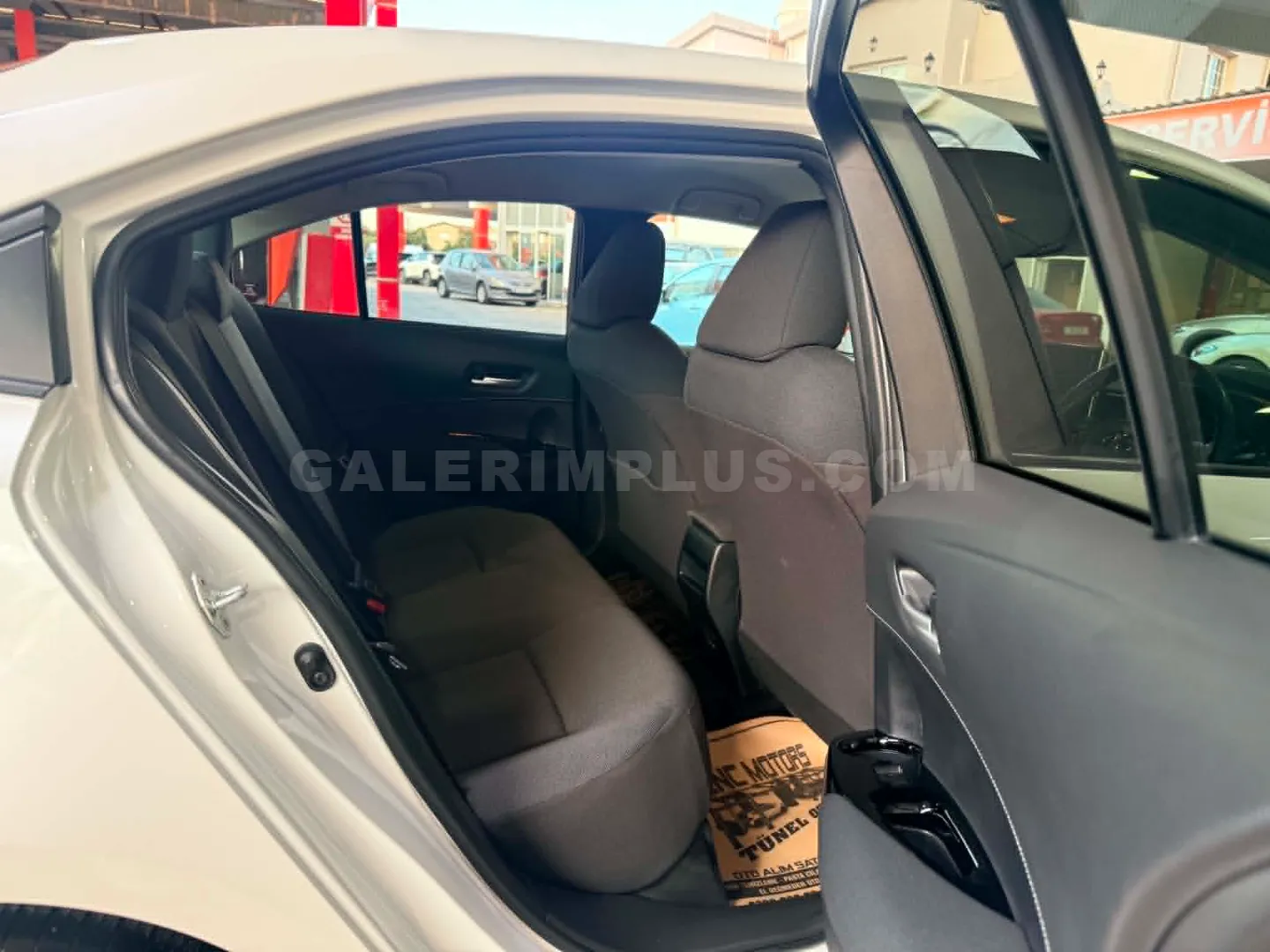 Toyota Corolla 2023 Satılık İkinci El - Thumbnail 7