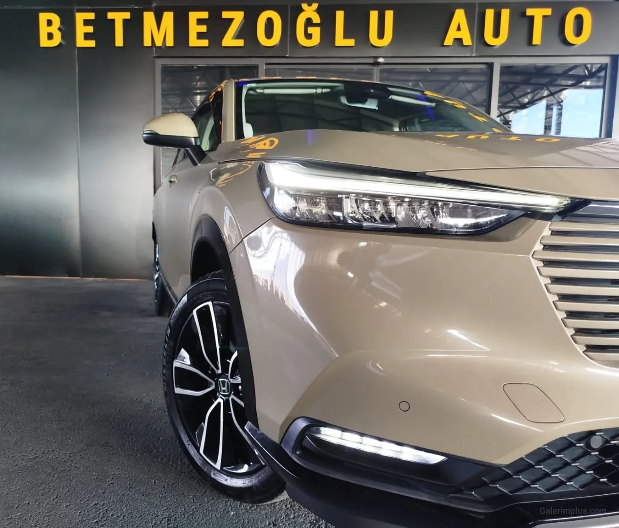Honda Vezel 2022 Satılık İkinci El - Thumbnail 2