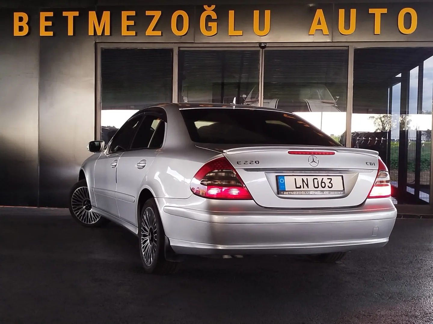Mercedes-Benz 220 2008 Satılık İkinci El - Thumbnail 3