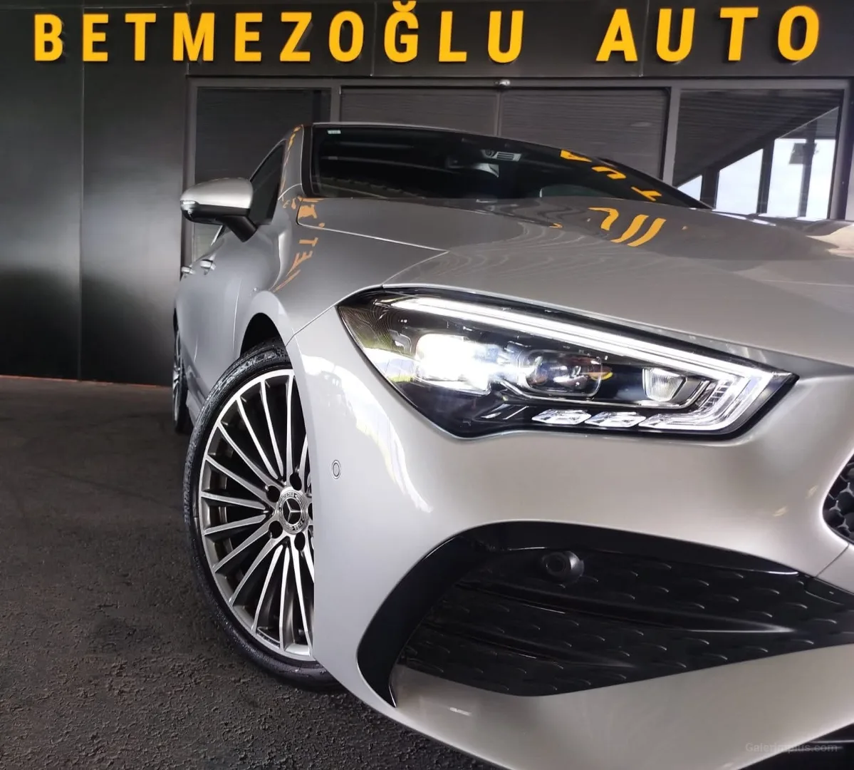 Mercedes-Benz CLA 2024 Satılık İkinci El - Thumbnail 2