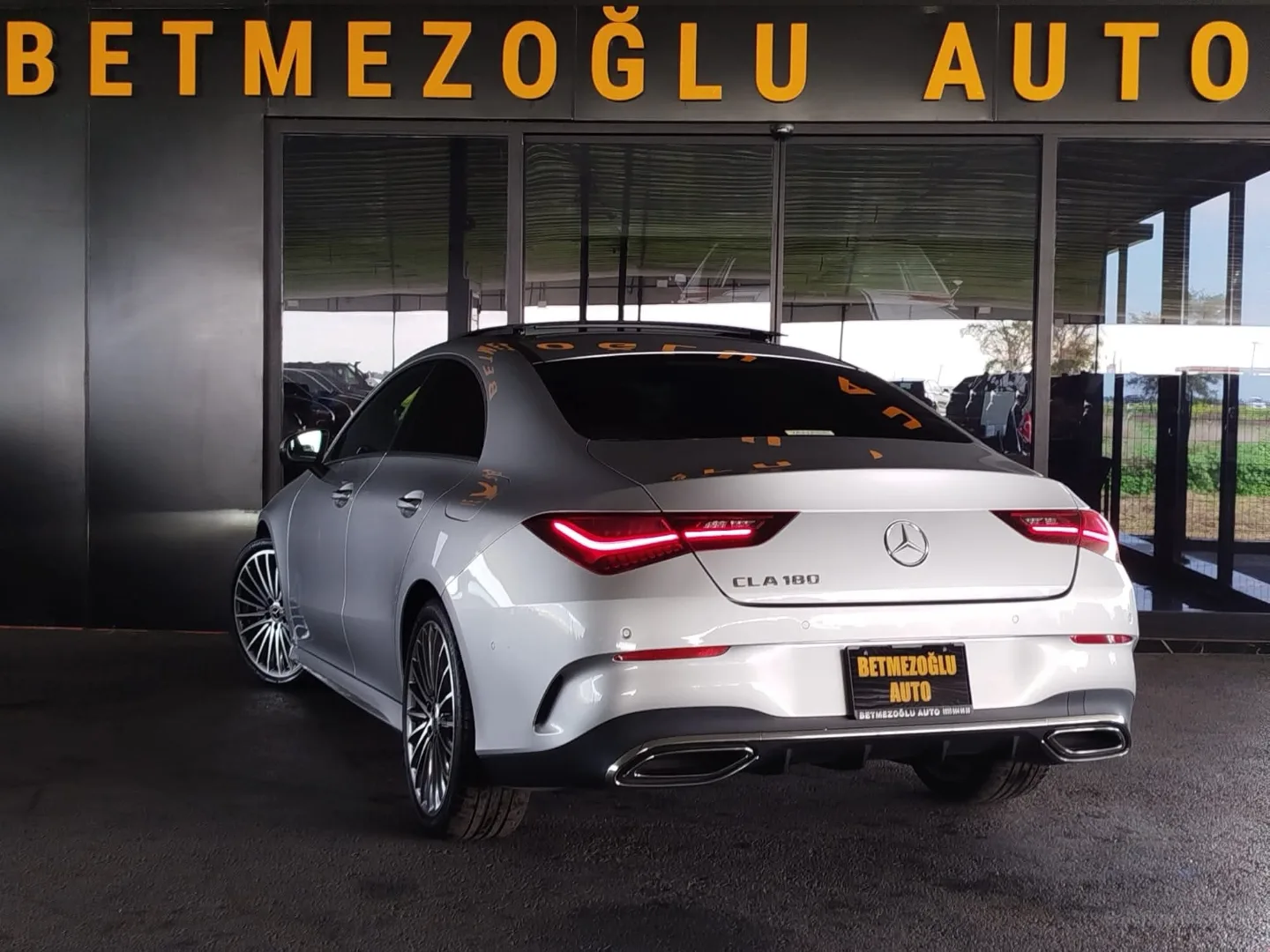 Mercedes-Benz CLA 2024 Satılık İkinci El - Thumbnail 3