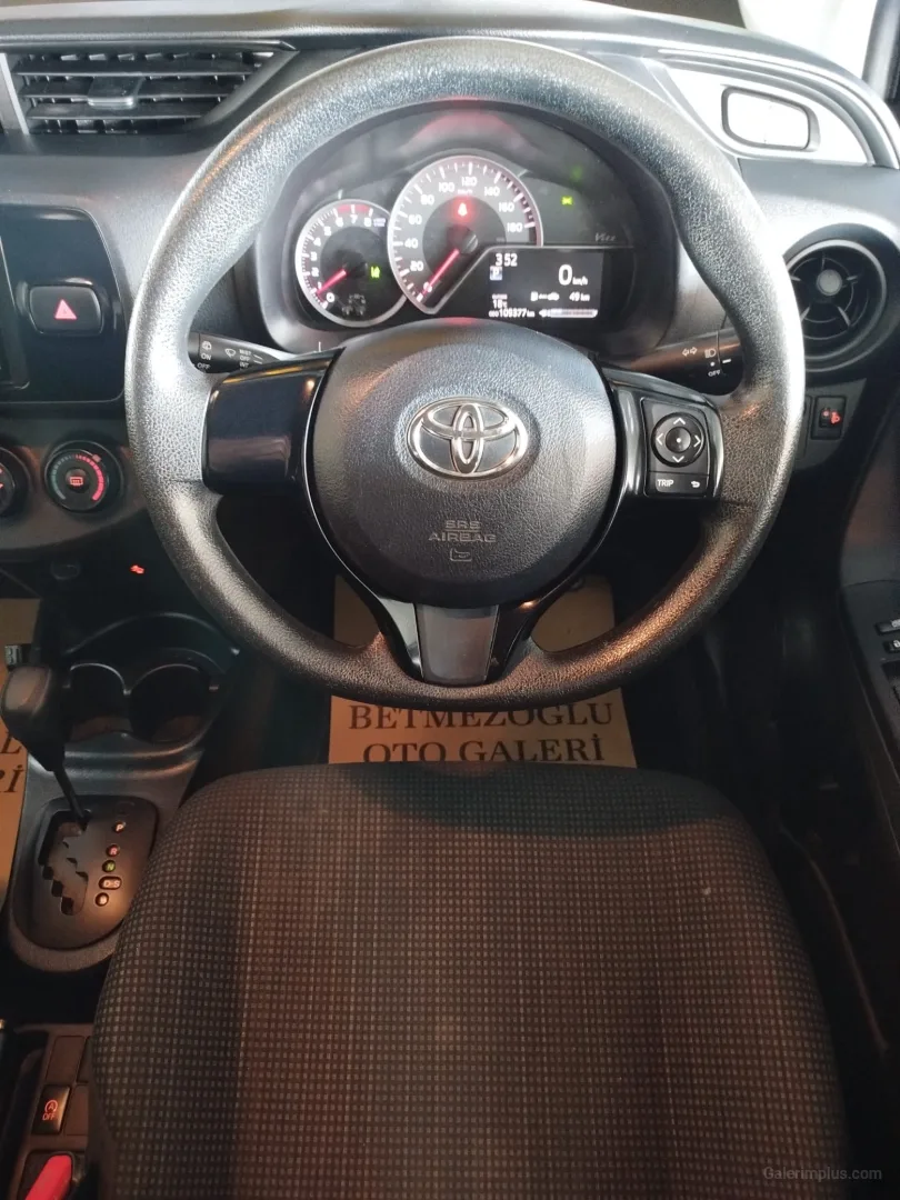 Toyota Vitz 2015 Satılık İkinci El - Thumbnail 5