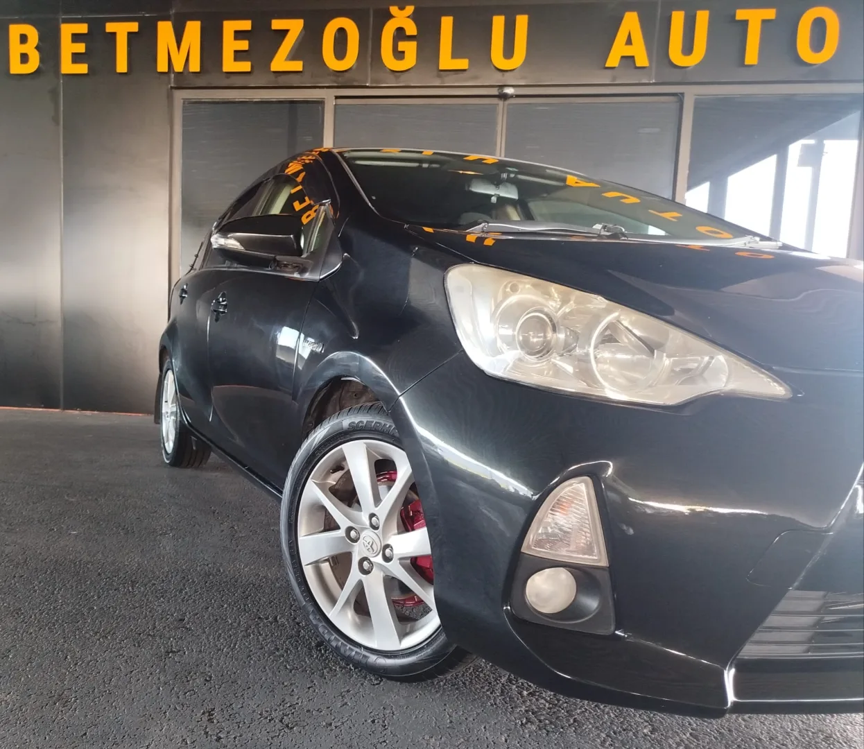 Toyota Aqua 2012 Satılık İkinci El - Thumbnail 2