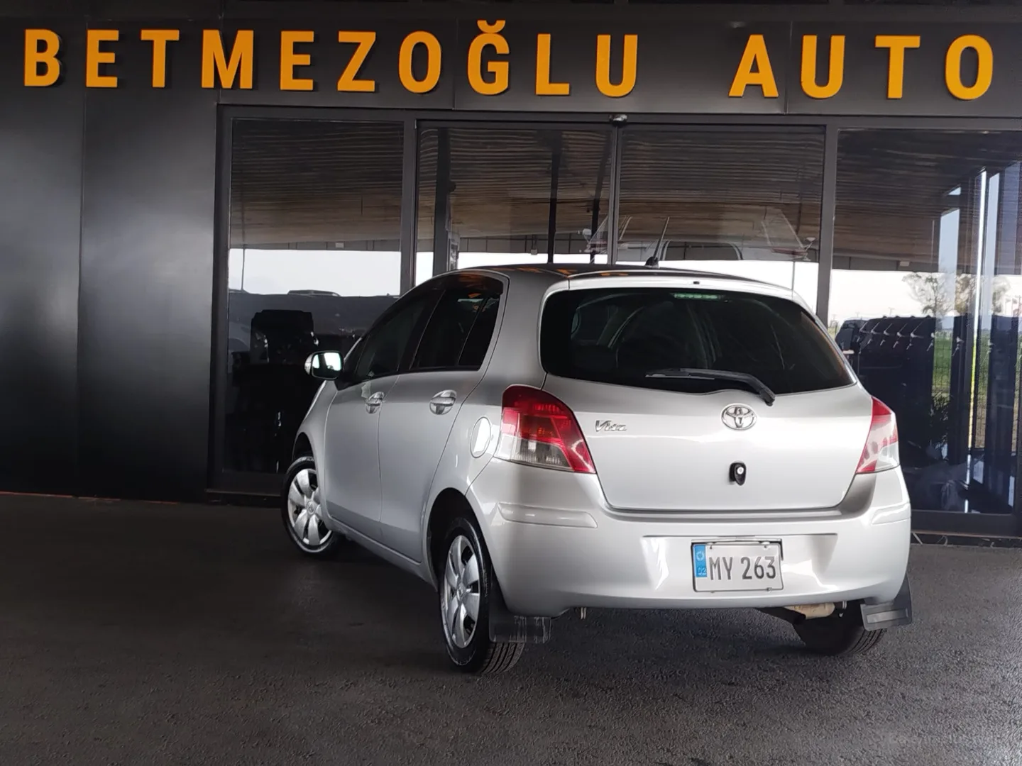 Toyota Vitz 2009 Satılık İkinci El - Thumbnail 3