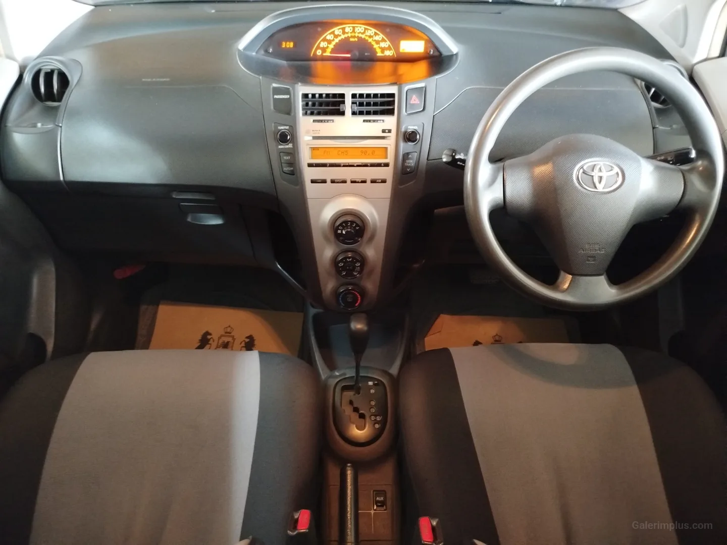 Toyota Vitz 2009 Satılık İkinci El - Thumbnail 5