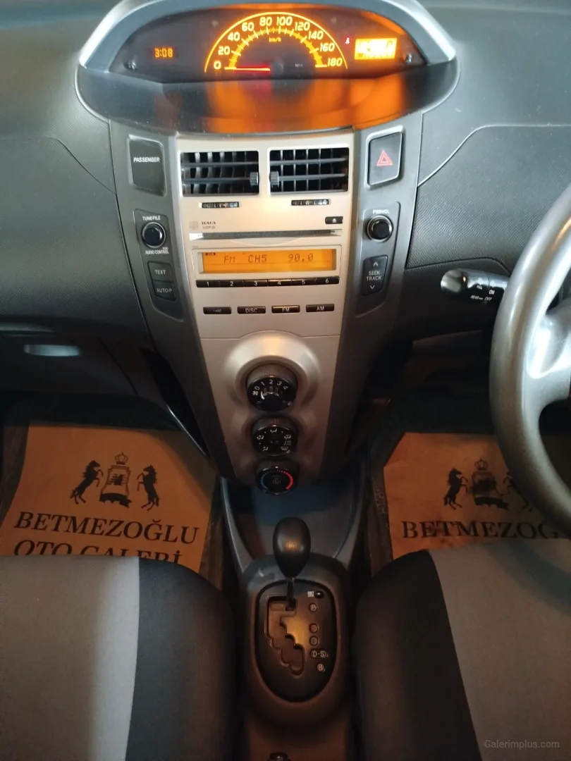 Toyota Vitz 2009 Satılık İkinci El - Thumbnail 6