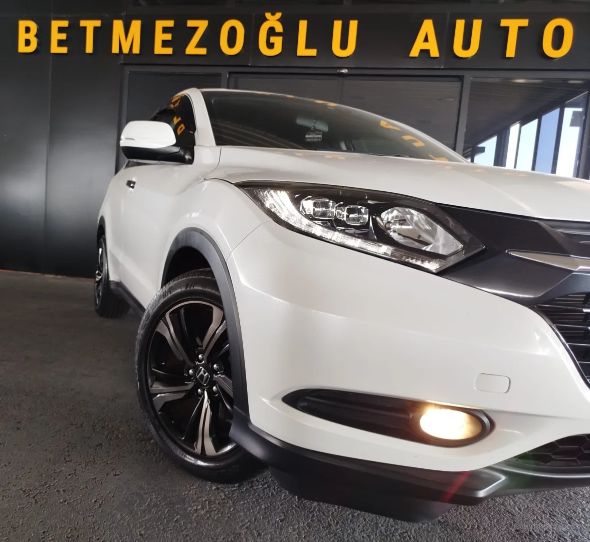 Honda Vezel 2015 Satılık İkinci El - Thumbnail 2