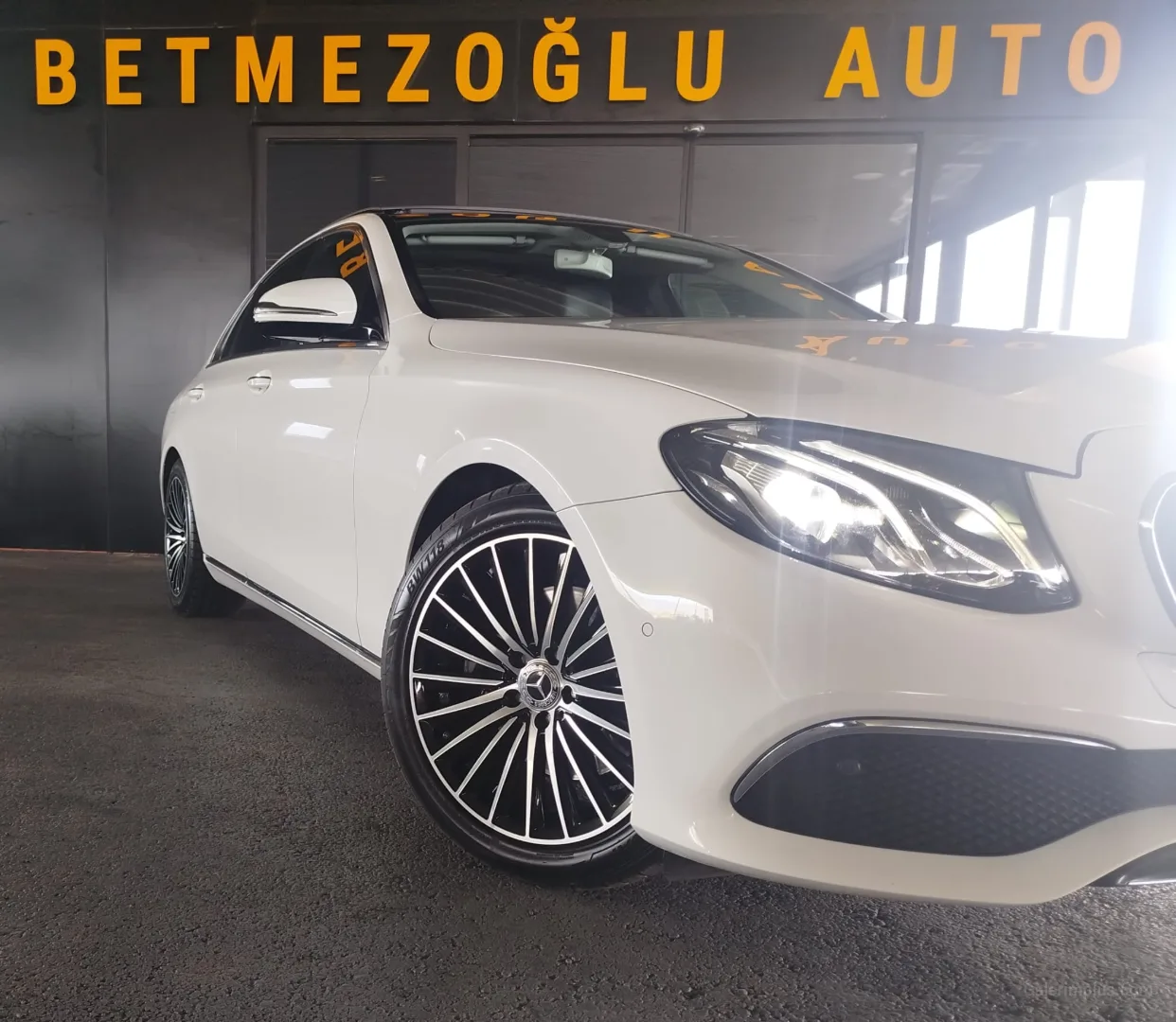 Mercedes-Benz E Serisi 2019 Satılık İkinci El - Thumbnail 2