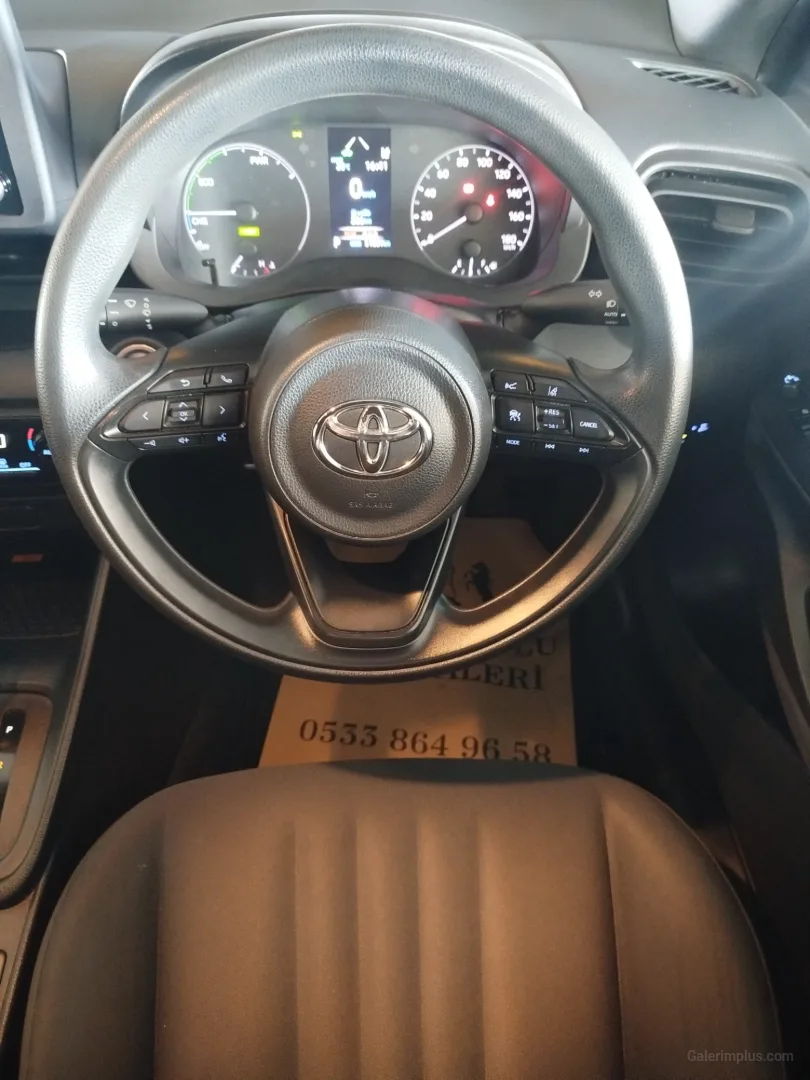 Toyota Yaris 2022 Satılık İkinci El - Thumbnail 5