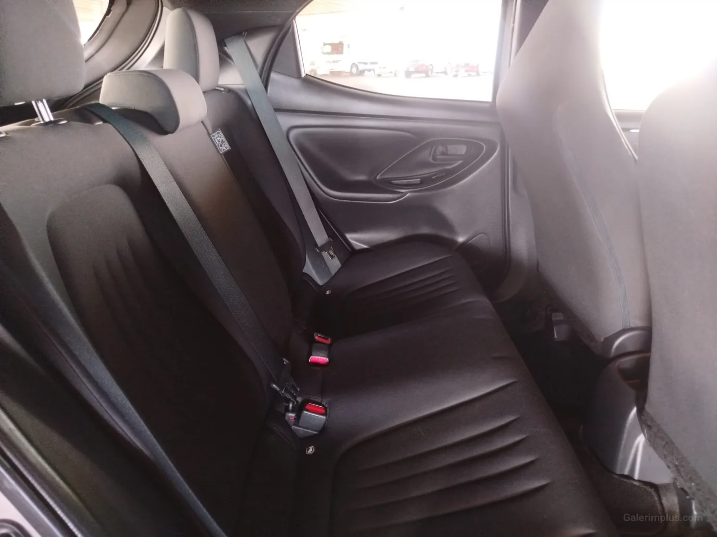 Toyota Yaris 2022 Satılık İkinci El - Thumbnail 8