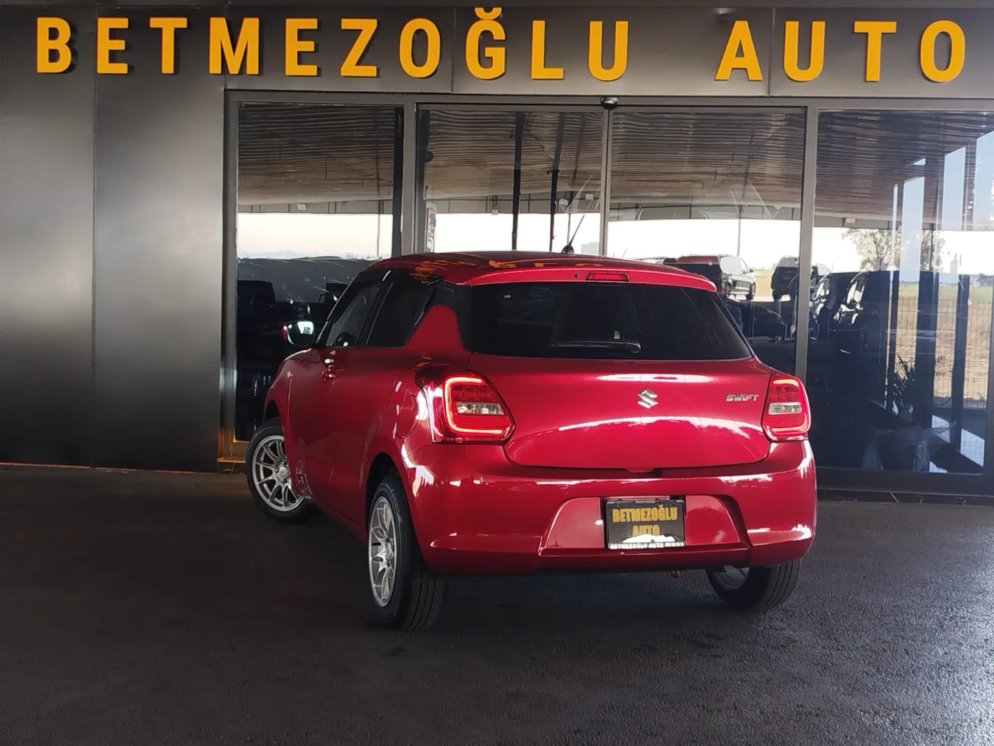 Suzuki Swift 2024 Satılık İkinci El - Thumbnail 3
