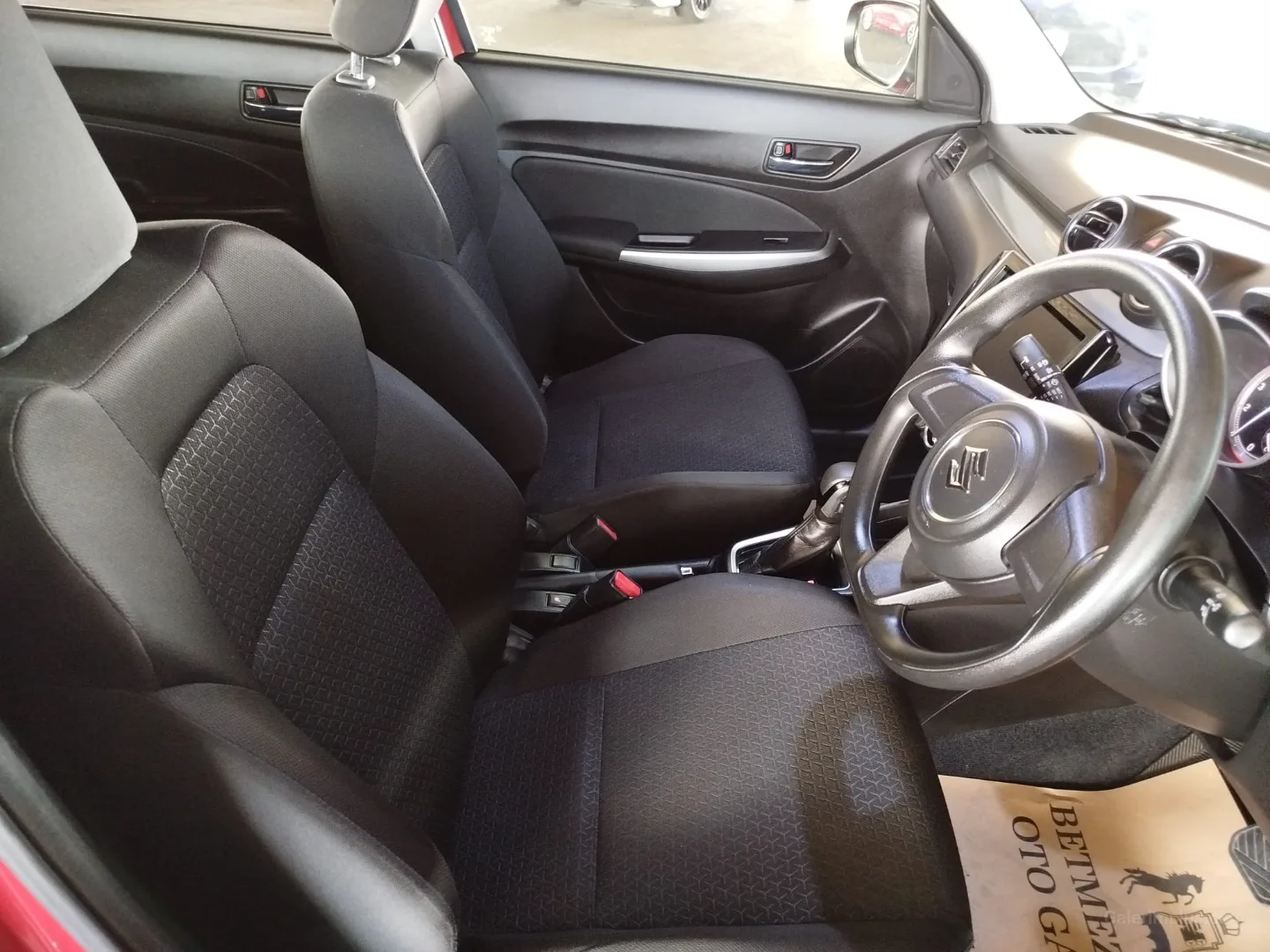 Suzuki Swift 2024 Satılık İkinci El - Thumbnail 4