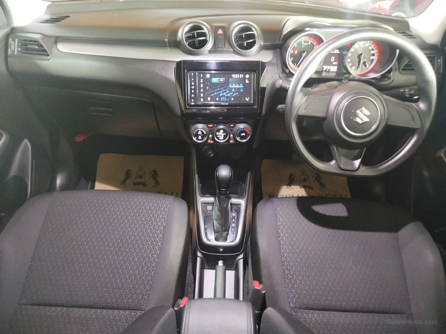 Suzuki Swift 2023 Satılık İkinci El - Thumbnail 5