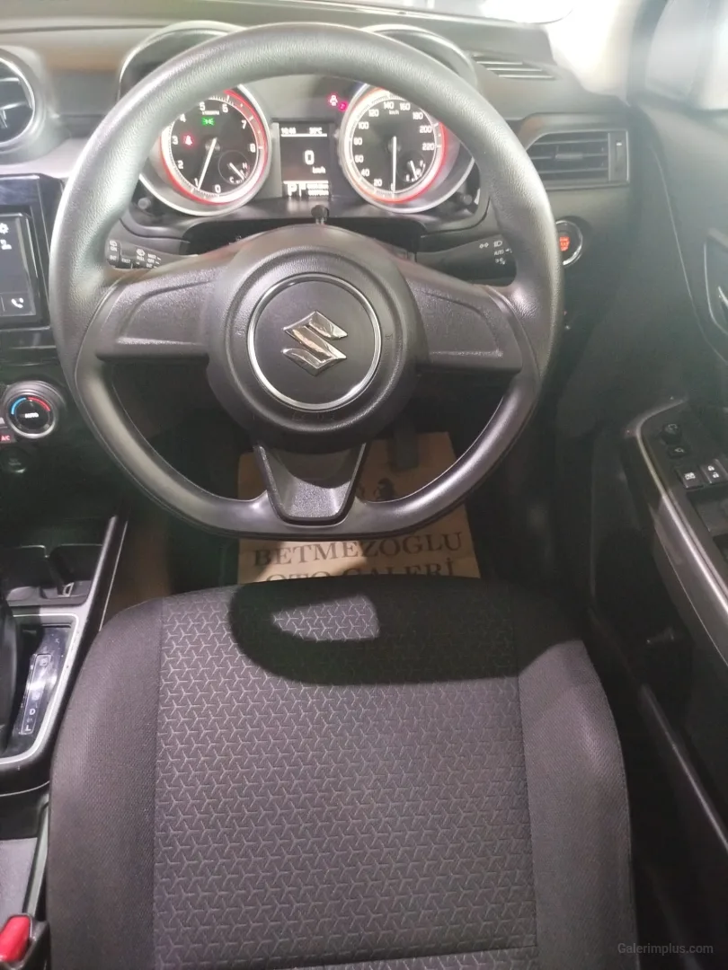 Suzuki Swift 2023 Satılık İkinci El - Thumbnail 6