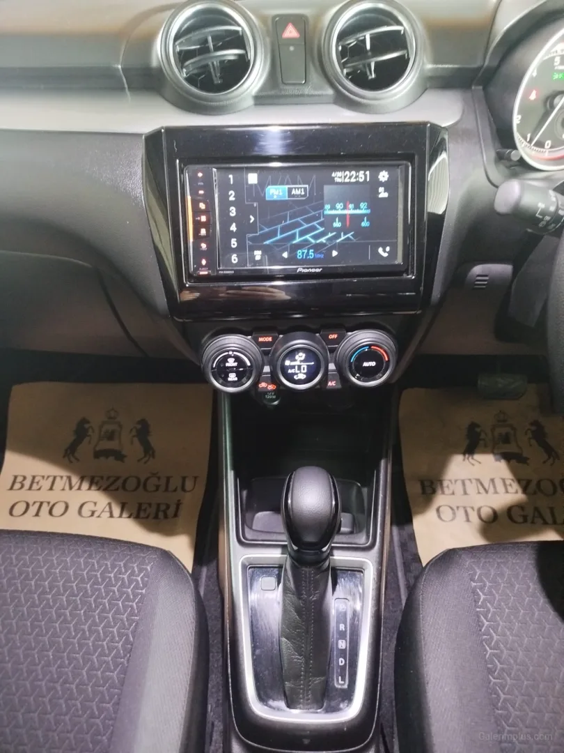 Suzuki Swift 2023 Satılık İkinci El - Thumbnail 7