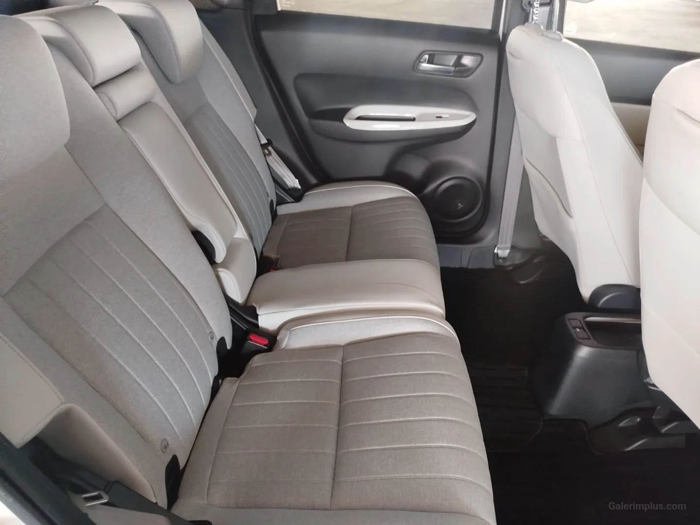 Honda Fit 2023 Satılık İkinci El - Thumbnail 8