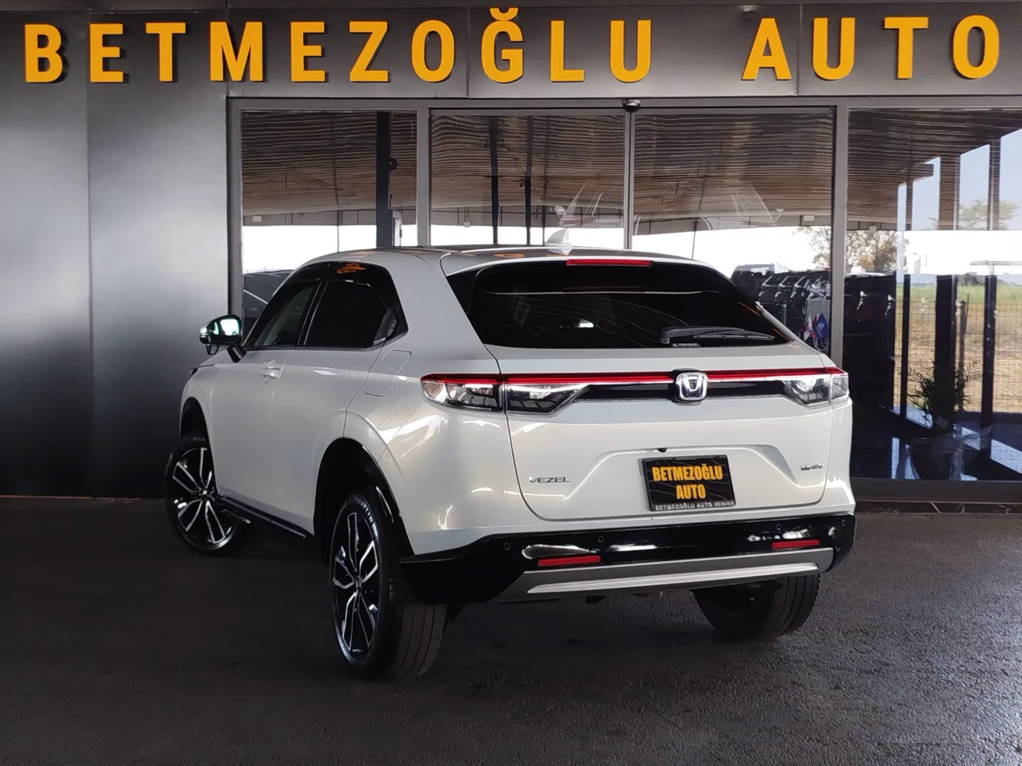 Honda Vezel 2023 Satılık İkinci El - Thumbnail 3