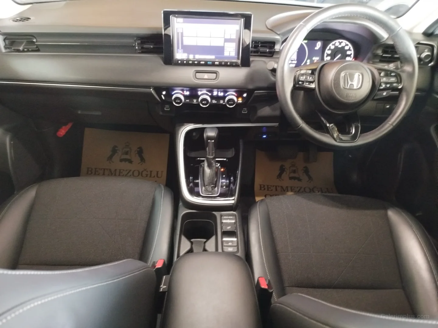 Honda Vezel 2023 Satılık İkinci El - Thumbnail 6