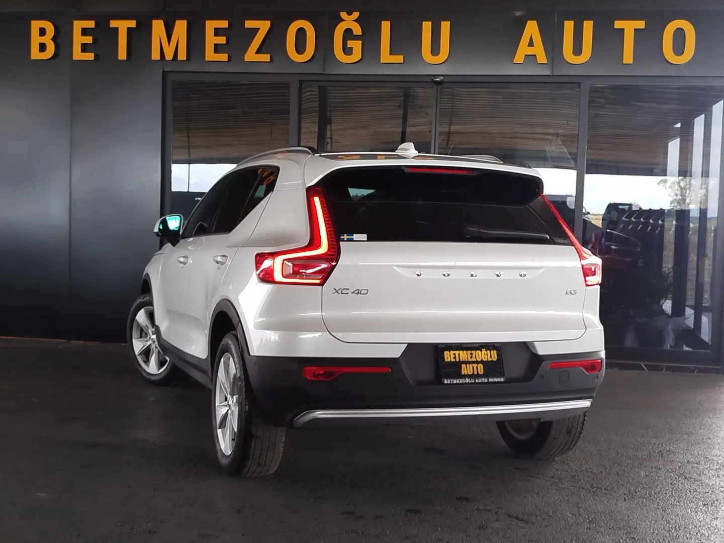 Volvo XC40 2021 Satılık İkinci El - Thumbnail 3