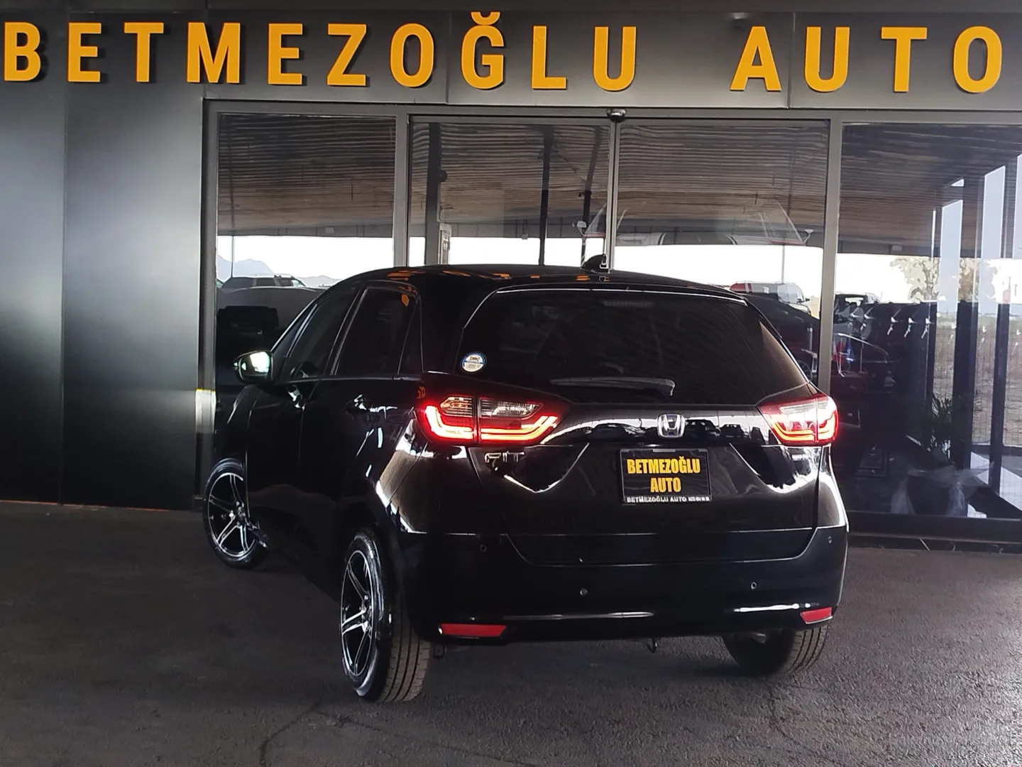 Honda Fit 2022 Satılık İkinci El - Thumbnail 3