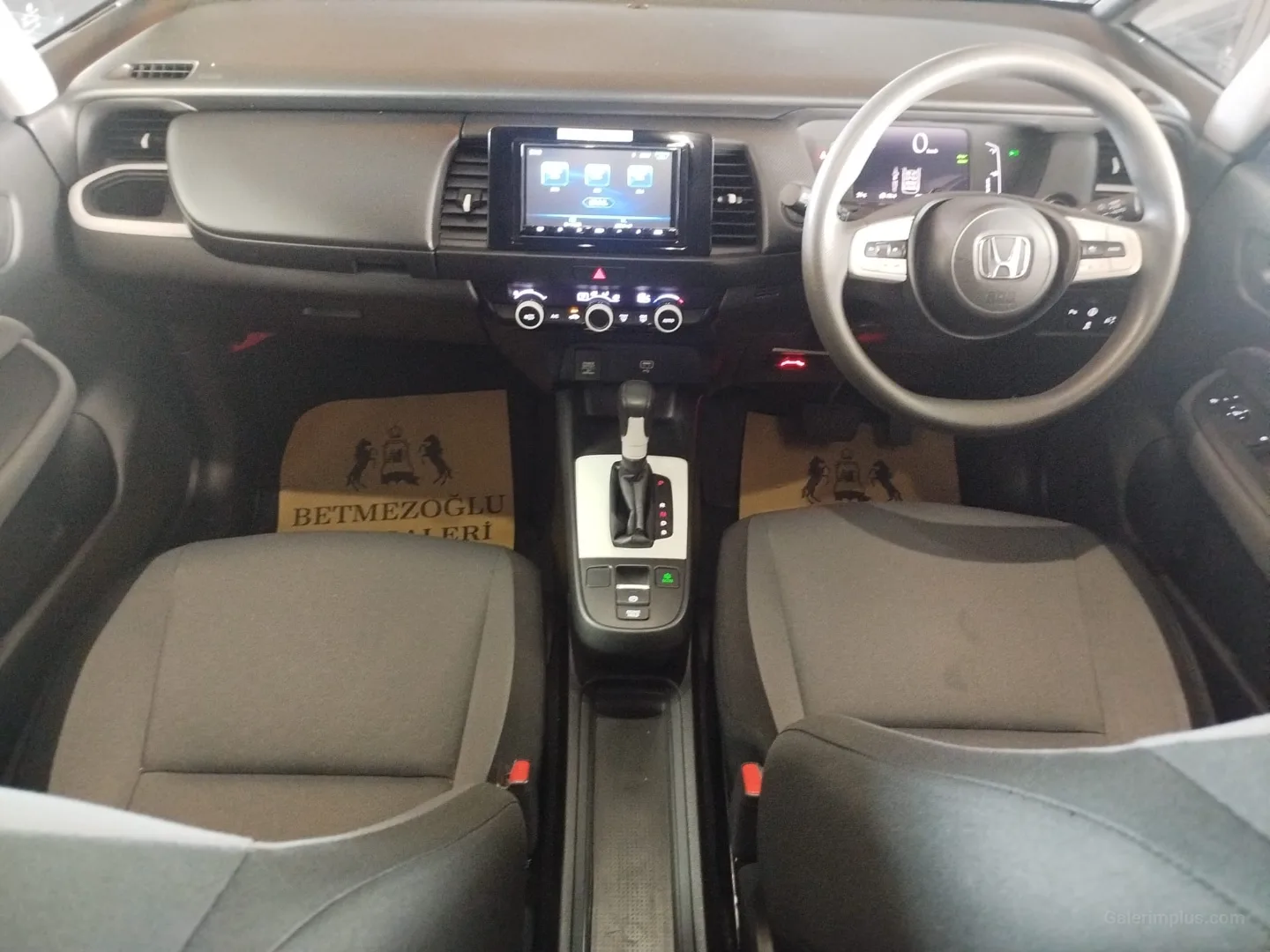 Honda Fit 2022 Satılık İkinci El - Thumbnail 6