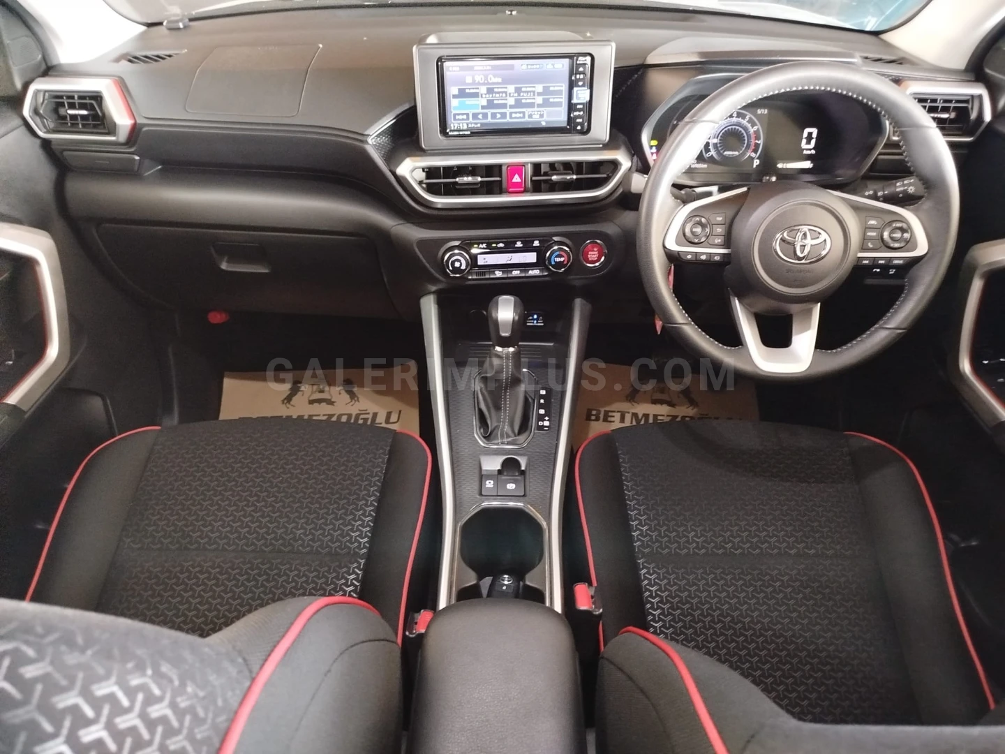 Toyota Raize 2026 Satılık İkinci El - Thumbnail 6