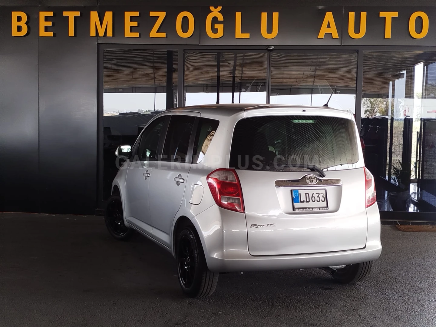 Toyota Ractis 2007 Satılık İkinci El - Thumbnail 3
