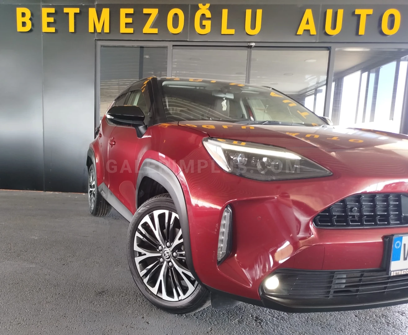 Toyota Yaris Cross 2021 Satılık İkinci El - Thumbnail 2