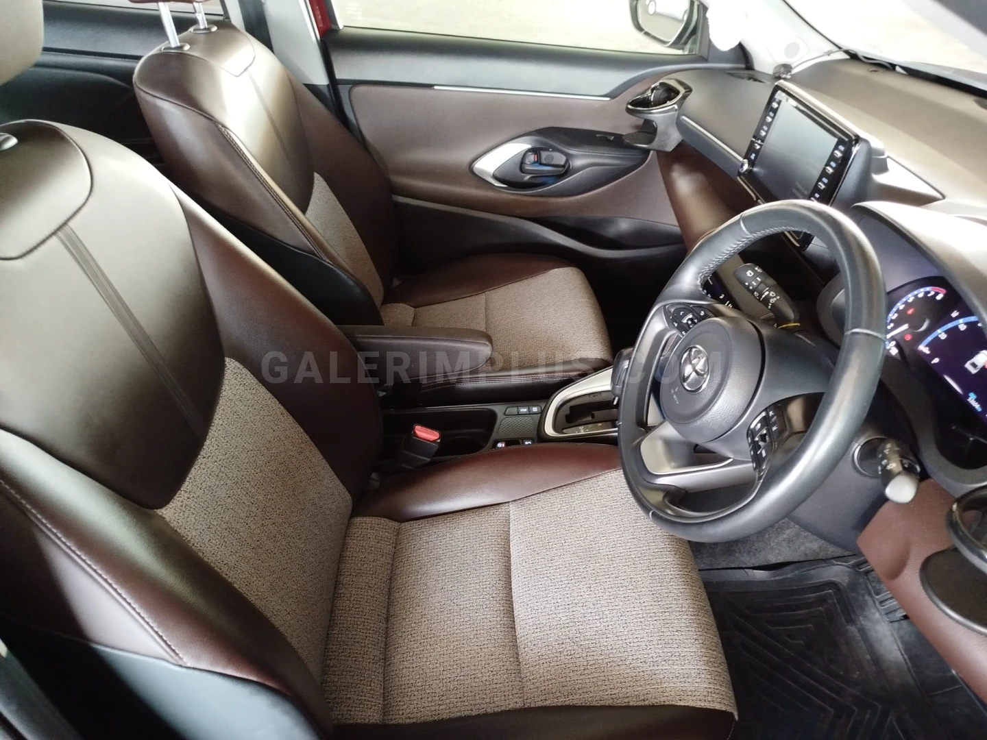 Toyota Yaris Cross 2021 Satılık İkinci El - Thumbnail 4