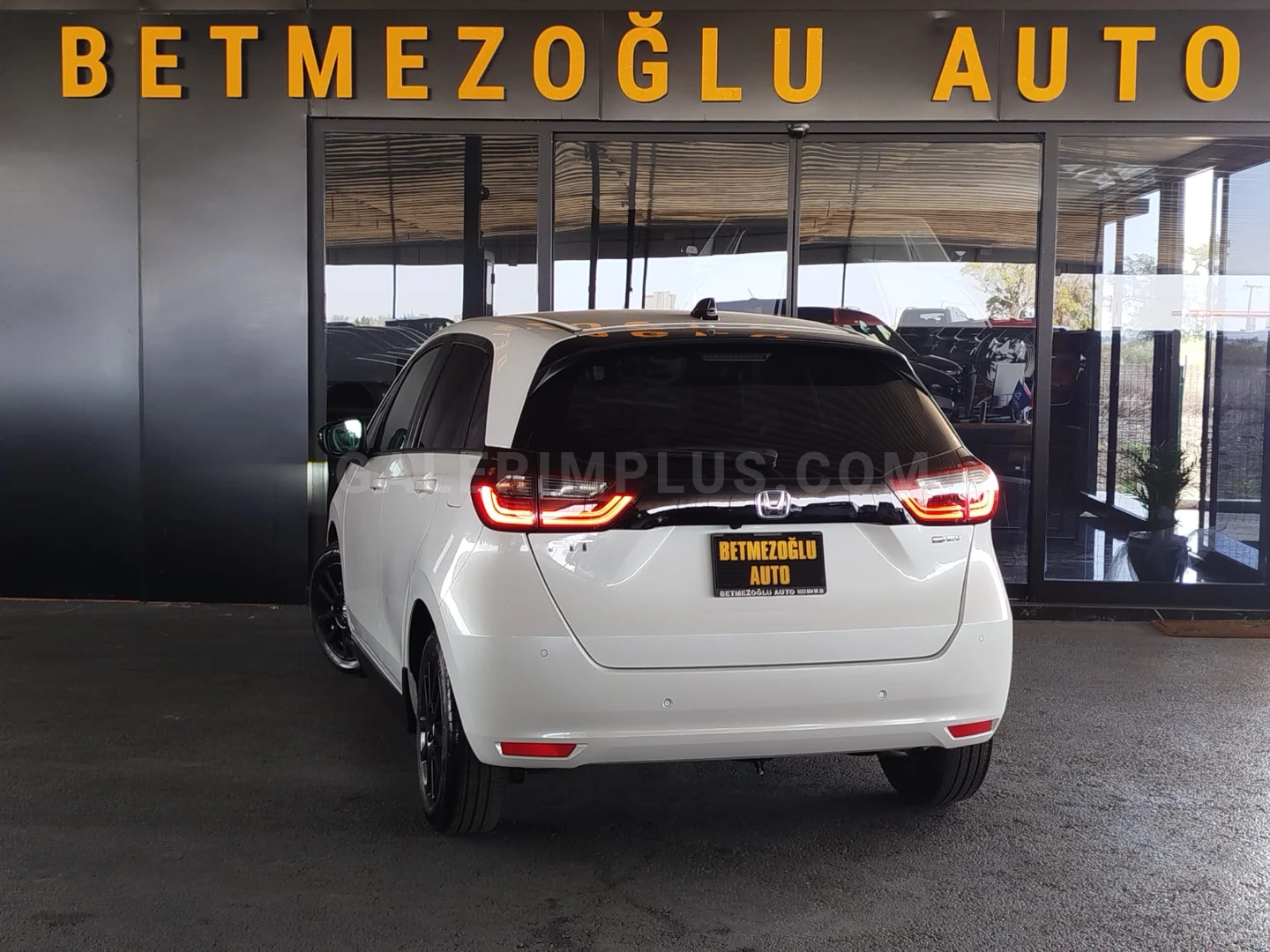 Honda Fit 2024 Satılık İkinci El - Thumbnail 3