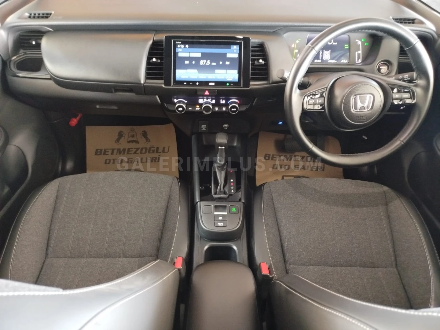 Honda Fit 2024 Satılık İkinci El - Thumbnail 6